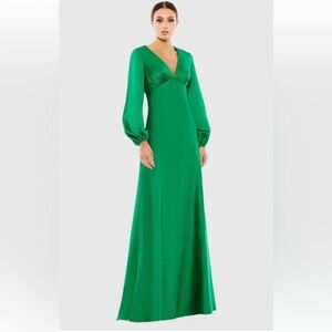 NWT Ieena MacDugal Emerald Green Dress Size 6